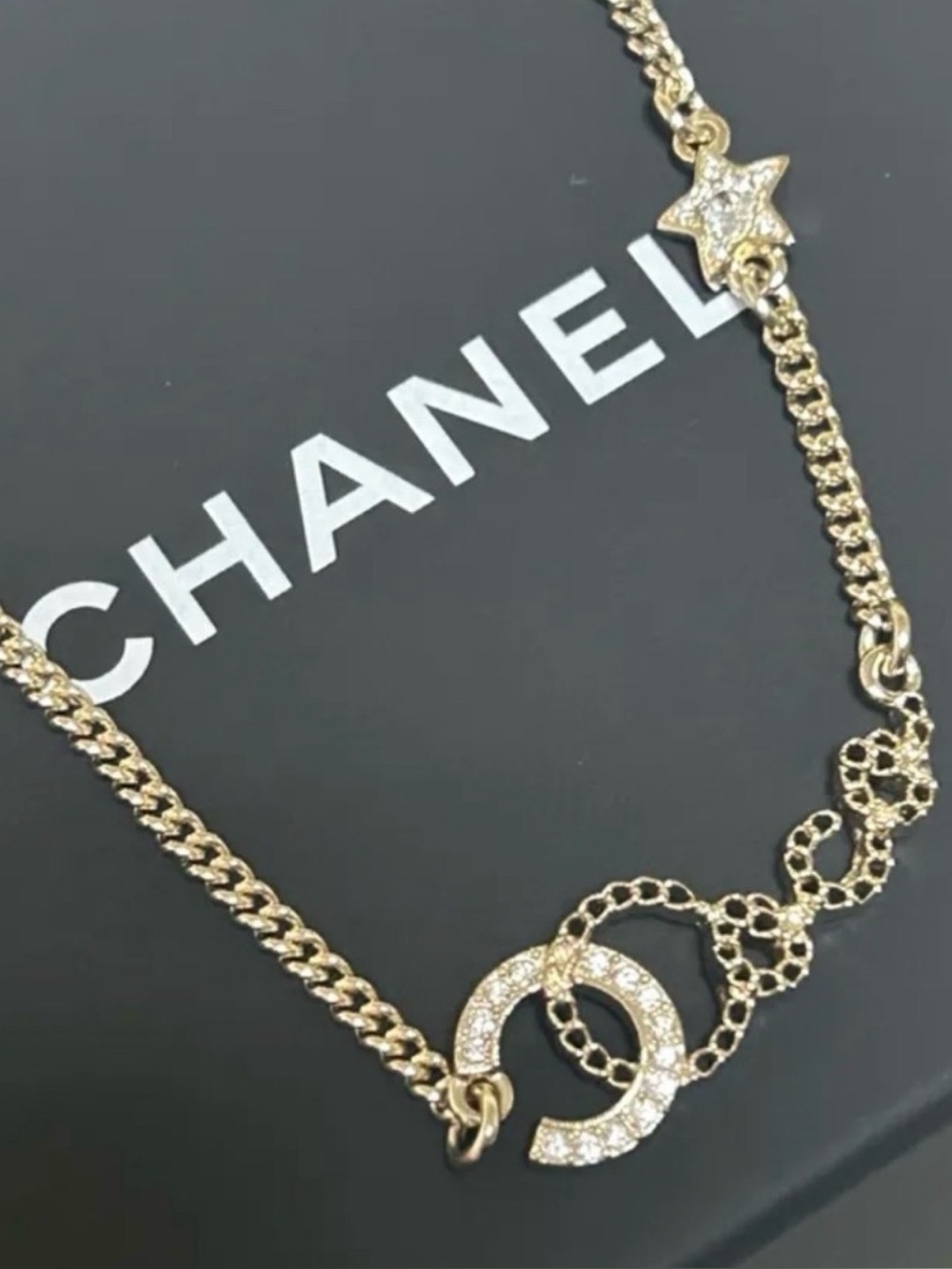 🖤🤍It's a Chanel Birthday🤍🖤 - Picture 5 of 16